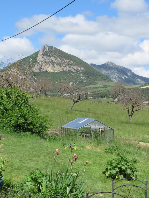 La Ferme De La Condamine Panzió Saint-André-de-Rosans Kültér fotó