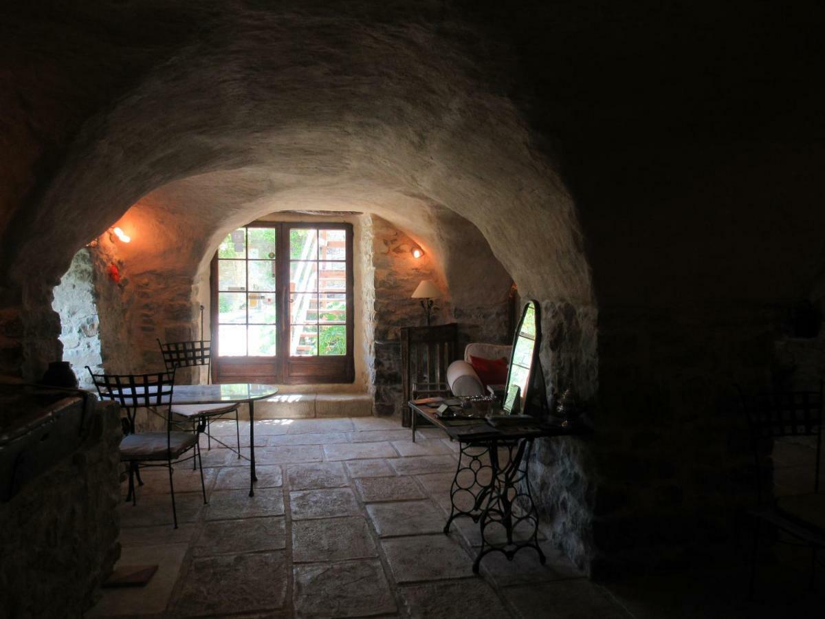 La Ferme De La Condamine Panzió Saint-André-de-Rosans Kültér fotó